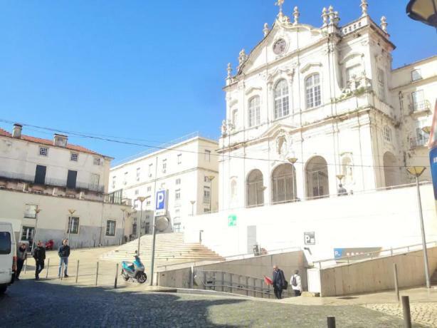 Cozy And Beautiful Flat In Great Location! Apartamento Lisboa Exterior foto